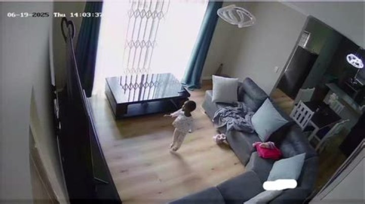 Kid & Mom CCTV Video: What Happened & Why It's Viral?